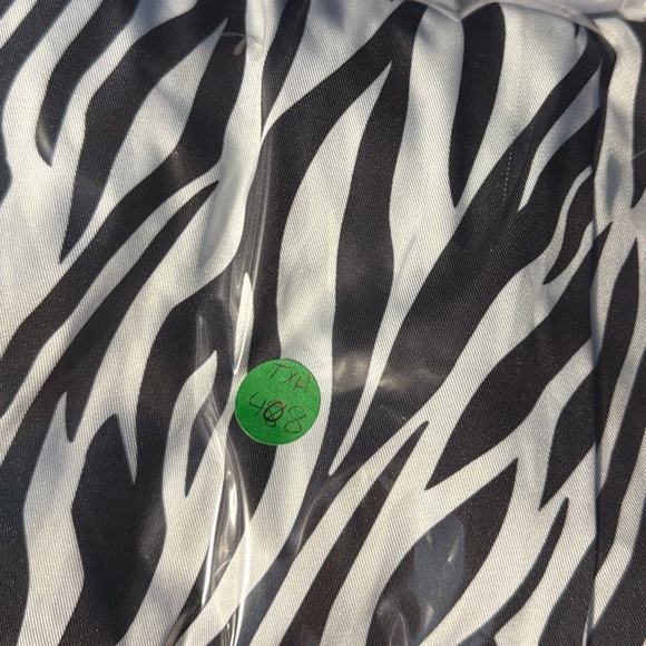 Robert Rodriguez -Barneys New York Monochrome Zebra Dress Sz M - Picture 7 of 7